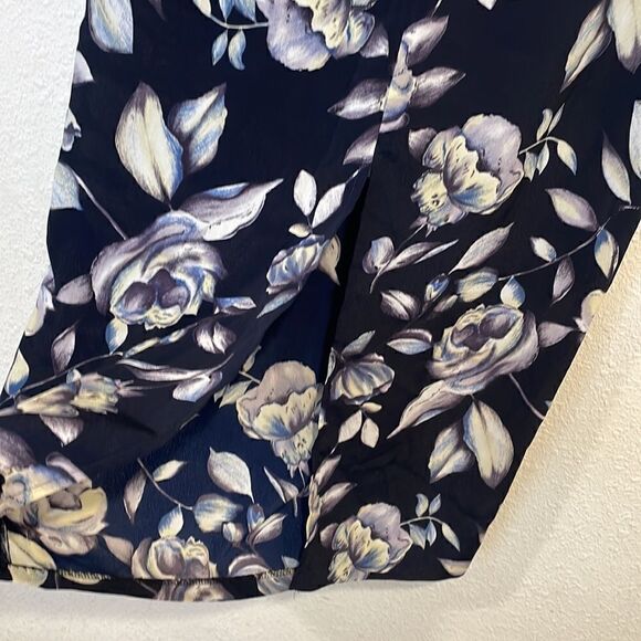 Vintage woman’s navy floral maxi skirt | size 7 - Picture 6 of 8